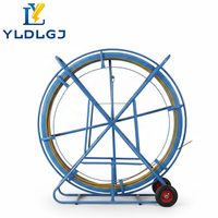 Tige de guidage en fibre de verre de 11 mm x 300 m sur chariot à roues pour conduites enterrées, câbles basse tension, conduites montées sur poteau et conduites de commutation