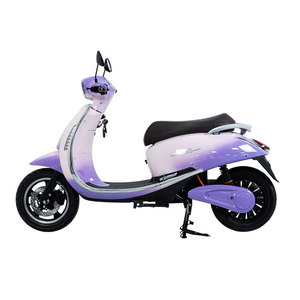สกู๊ตเตอร์ไฟฟ้ารุ่นใหม่ ดีไซน์ทันสมัย สำหรับผู้หญิงและผู้ชาย 1500W 60V มอเตอร์ไซค์ไฟฟ้าในเมือง - Product Image 2