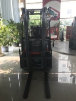 Montacargas Contrabalanceado de Combustión Interna Pequeño de 1.5 Toneladas, CPCD15, Mini Montacargas Diésel con Desplazador Lateral en Venta