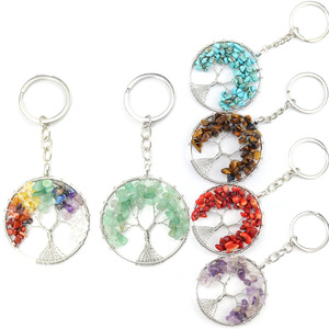 Hot Selling Pastoral Metal Natural Crushed Stone Crystal Tree of Life Keychain Pendant for Bag