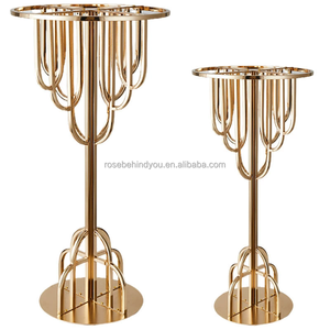 <strong>4ft</strong> <strong>Tall</strong> Wedding Centerpiece Gold Metal Ferris Wheel Flower Stand with Spiral Flower Decoration - Product Image 5