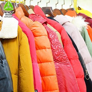 Veste d'hiver pour <span class=keywords><strong>femme</strong></span>, vêtements d'occasion d'allemagne - Product Image 3