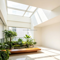 Automatisches motorisiertes Dachfenster: Intelligente Belüftung und wasserdichte Entwässerung für Wintergarten, Villa und Wohngebäude