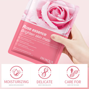 OEM ODM BIOAQUA Masque facial hydratant naturel à l'aloe vera, au thé vert et aux fruits pour le soin de la peau - Product Image 6
