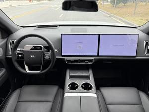 LI AUTO L6 2024 <span class=keywords><strong>PRO</strong></span> EDITION REEV d'occasion, autonomie 1390 km, SUV 5 portes 5 places, LIXIANG L6 pour la famille, blanc sur <span class=keywords><strong>noir</strong></span> - Product Image 3