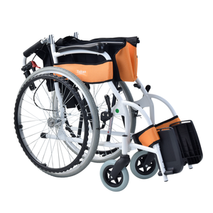 Silla de ruedas ligera Manual Takan, freno de cuidado autoblocante plegable, certificado CE, capacidad de carga de 100kg, <span class=keywords><strong>Hospital</strong></span> doméstico - Product Image 6