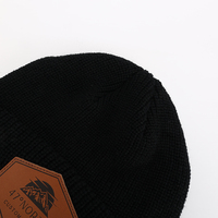 Bonnets en laine personnalisés avec broderie à la main en cuir Voyage en plein air Quotidien décontracté Résistant à l'eau Concevez votre propre style