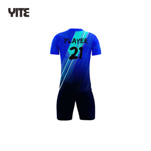 Camiseta de fútbol para hombre con servicio OEM, impresión por sublimación, venta al por mayor, uniformes de fútbol, Conjunto de camiseta de fútbol personalizado - Product Image 3