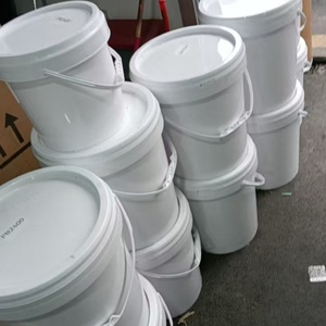 Clear Polybutene H-1500 Cosmetic Grade Lip Gloss Base Raw Material High Shine Moisturizing CAS 9003-27-4 Polyisobutylene / PIB - Product Image 5