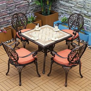 <span class=keywords><strong>Set</strong></span> da <span class=keywords><strong>pranzo</strong></span> per esterno con struttura in alluminio pressofuso impermeabile di nuova progettazione - Product Image 1