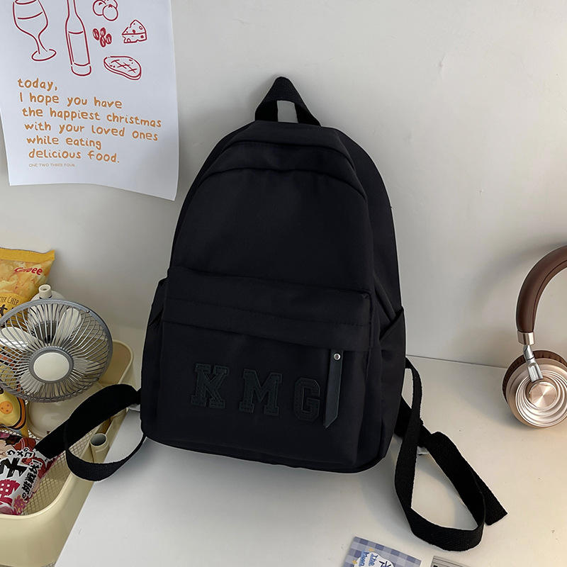 Black [without pendant]