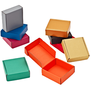 Lớp học đầu tiên chất lượng thủ công giấy Quà Tặng vận chuyển Hộp nhà máy bán hàng trực tiếp Gấp thiết kế với cán bóng và dập nổi - Product Image 1