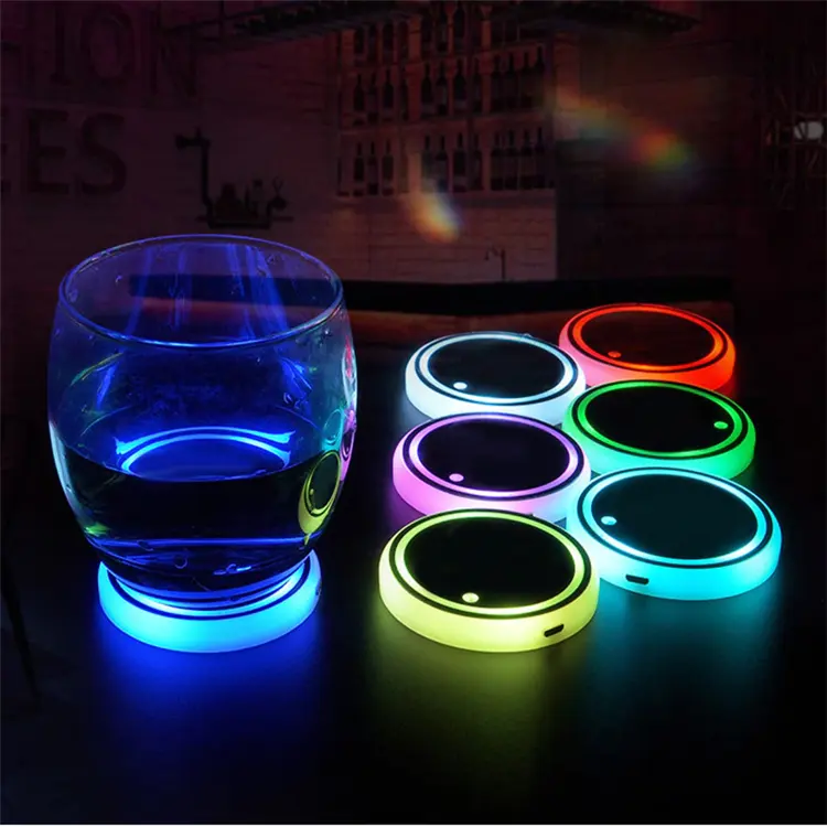 Nieuwe Diy 2 Stuks Led Auto Logo Kleurrijke Water Cup Mat Licht Seat Trim Decoratieve Lamp Accessoires