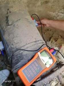 Tragbarer Handgehaltener Ultraschall-Durchflussmesser mit LCD-Anzeige 4-20 MA Sensor Klemm-Typ <span class=keywords><strong>Digital</strong></span> für Wasser Öl Gas OEM-Unterstützung - Product Image 6