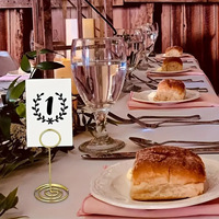 Support de menu et porte-numéro de table en acier inoxydable multi-tailles doré pour restaurant, hôtel et mariage