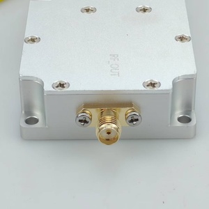 <span class=keywords><strong>AGD</strong></span> 5OW 400MHz-2,4 GHz GAN Amplificador de potencia Aislador LORA Equipo de seguridad de baja altitud UAV Sistema de defensa Cable DE SEGURIDAD RF - Product Image 4