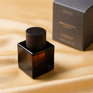 Flacon <span class=keywords><strong>de</strong></span> parfum personnalisé carré en ambre 50 ml, flacon <span class=keywords><strong>de</strong></span> parfum en <span class=keywords><strong>verre</strong></span> <span class=keywords><strong>de</strong></span> luxe, flacon <span class=keywords><strong>de</strong></span> parfum noir avec emballage/étiquette/bouchon - Product Image 2