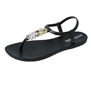 Women's Fashion Cloth Floral Flip Flops Summer Outdoor Wear Flat Sole Non-Slip Wear-Resistant Toe Post Beach <b>Sandals</b> - Product Image 5