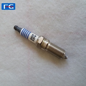 Pièces automobiles de qualité supérieure Bougie d'allumage Iridium <span class=keywords><strong>SP530</strong></span> Bougie d'allumage automatique AYFS-32R dans les pièces de bougie d'allumage iridium de voiture - Product Image 3