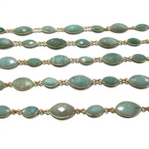 EMINENT JEWEL N ARTS Chaîne connectrice en amazonite naturelle de forme irrégulière, coupée au laser, plaquée or, modèle BD934, vendu - Product Image 1