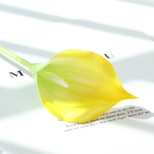 Mini-louises artificielles Shinhana Jun de 35 cm, blanches, jaunes, roses, violettes, rouge rosé, orange, pour la décoration intérieure et les mariages - Product Image 2