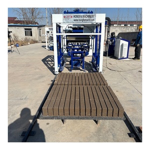 Oportunità di Business ad Alto Profitto: Macchina Automatica per la Produzione di Blocchi in Calcestruzzo QT10-15 con Motore PLC, Cambio e Pressione Idraulica a Basso Prezzo - Product Image 5
