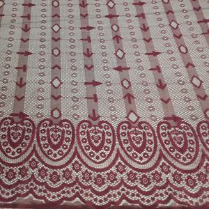 Vendita calda di moda a forma di freccia tessuto di pizzo leggero e morbido bordo ondulato tessuto di maglia utilizzato per la fabbricazione di abbigliamento - Product Image 3