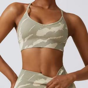 Sujetador Deportivo Sin Costuras Personalizado para Mujer, Sujetador de Yoga de Alta Calidad, Impresión DTG de Alto Impacto, Sujetador Deportivo para Gimnasio - Product Image 4