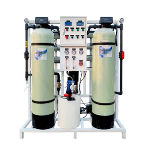 Planta de Tratamiento de Agua por Ósmosis Inversa Industrial Ocpuritech de 750L/Hora con Bomba, Recipiente a Presión, Control PLC, Potencia de 10kW, 1 Año de Garantía - Product Image 1