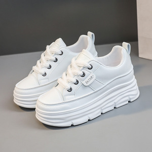 Moda stile da passeggio suola spessa da donna scarpe bianche all'ingrosso da esterno per ragazze bianche che aumentano l'<span class=keywords><strong>altezza</strong></span> delle scarpe bianche - Product Image 2