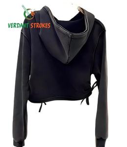 Traques vertes. Sweat-shirts personnalisés brodés avec des motifs imprimés sur la poitrine, conçus pour une visibilité maximale sur le devant, parfaits pour les logos. - Product Image 5