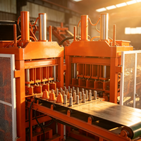 Presse hydraulique TX2-10 pour la fabrication de briques de terre imbriquées, production de deux briques par cycle
