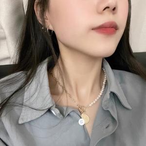 Collier avec pendentif en perle d'eau douce naturelle, style rétro simple, boucle OT, chaîne claviculaire, cadeau idéal pour les meilleures amies, pour les filles tendance - Product Image 3