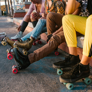 Zapatos con Ruedas 2 Filas Glitter Intermitente <span class=keywords><strong>Patines</strong></span> 4 Ruedas mujeres adultos <span class=keywords><strong>hombre</strong></span> <span class=keywords><strong>patines</strong></span> <span class=keywords><strong>Quad</strong></span> <span class=keywords><strong>patines</strong></span> - Product Image 4