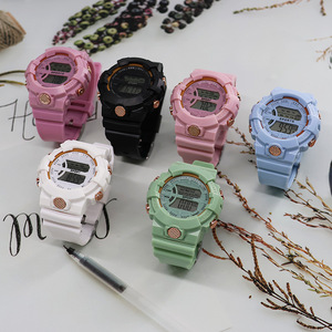 <span class=keywords><strong>Orologio</strong></span> <span class=keywords><strong>Digitale</strong></span> Unisex 2024 per Studenti, Ragazze e Bambini, Bracciale LED Casual, Orologi Sportivi di Lusso alla Moda per Donne e Uomini - Product Image 1