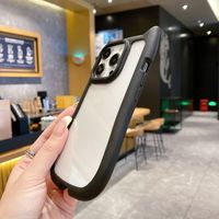 Coque de téléphone antichoc en silicone avec oreilles de chat et design à grandes ouvertures pour iPhone 17 Pro Max/14/16e/13