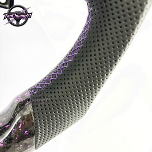 Volant de voiture en fibre de carbone forgée personnalisé, vente chaude, avec LED pour I20/I30n/N 2021 - Product Image 4
