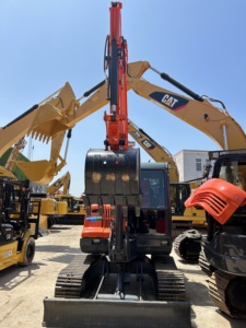 Korea Origin Used Doosan DX55 5.5Ton Mini Crawler Excavator Low Working Hour for <b>Small</b> Construction Projects - Product Image 3