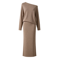 2026 Musim Gugur/Dingin Elegan Satu Bahu Belahan Samping Streetwear Modis Rajutan Pinggang Tinggi Slim Fit Bodycon Eropa Prancis Panjang