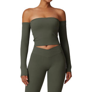 Haut de yoga à manches longues et épaules dénudées pour femme Dcx8842, couleur unie vert forêt, vêtements de fitness, haut de sport - Product Image 1