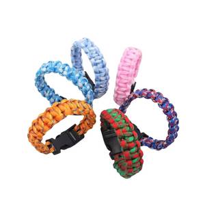 Práctica pulsera de cordón negra para equipo de seguridad y supervivencia al aire libre de 24 cm - Product Image 3