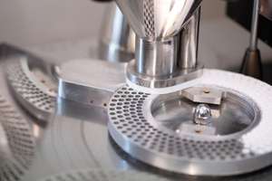 ราคาดีที่สุด อาหารเสริมแบบขายส่ง แอสตาแซนธินธรรมชาติ ราคา 1 กก. 5% 10% สารสกัดจากสาหร่ายพลูไวลิส แอสตาแซนธินผง - Product Image 4