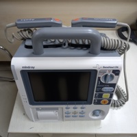Défibrillateur moniteur vétérinaire Mindray D6 Défibrillateur portable Mindray avec AED, ECG, EtCO, IBP pour les secours d'urgence