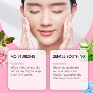 Spray de Agua de Rosas Personalizado 250ml Hidratante y Calmante Apto para Todo Tipo de Piel Ideal para Viajes Maquillaje Diario - Product Image 3