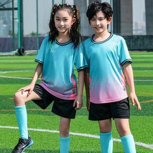 ชุดฟุตบอลคุณภาพเยี่ยมจากประเทศไทย ยูไนเต็ด ซิตี้ คลับ สำหรับผู้ชาย เด็ก และเยาวชน ชุดแข่งขันฟุตบอลสีน้ำเงินสำหรับเด็กผู้ชาย - Product Image 5