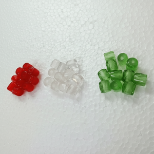 ลูกปัดแก้วเหลี่ยมเพชรพลอยสำหรับการค้าลูกปัดรัสเซียสีแดงสีขาวและสีเขียวขนาด10มม. พร้อมผิวเงา - Product Image 1