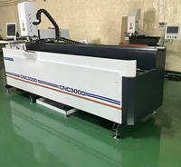 Équipement de fraisage CNC personnalisable 3000, prend en charge la modification personnalisée des dimensions et des fonctions pour des traitements spéciaux