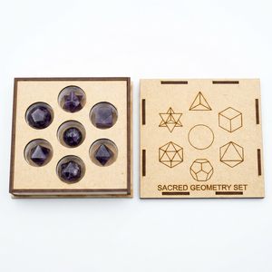 Ensemble Géométrie Sacrée Améthyste Avec Boîte Cadeau Carrée Produits Pierre de Guérison Fengshui - Product Image 1