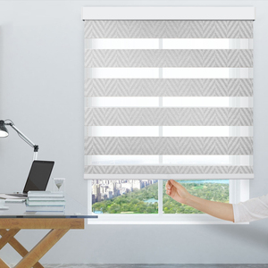 Tende <span class=keywords><strong>a</strong></span> <span class=keywords><strong>Rullo</strong></span> Zebra ZSTARR <span class=keywords><strong>a</strong></span> Doppio Strato in Tessuto Grigio Chiaro <span class=keywords><strong>a</strong></span> Righe, Senza Fili, Sicure per Bambini e Animali Domestici - Product Image 1