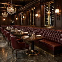 Meubles de restaurant haut de gamme Ron Group, table ronde en bois, chaise ergonomique en cuir, banquette capitonnée en forme de L à dossier haut